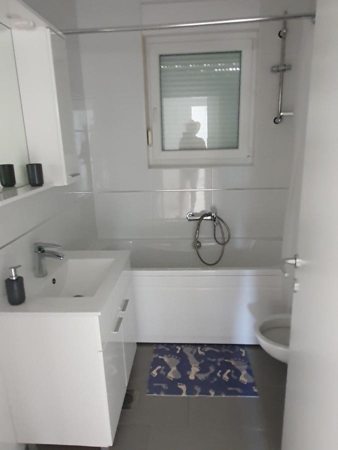 Apartmani Matko Nin Kültér fotó