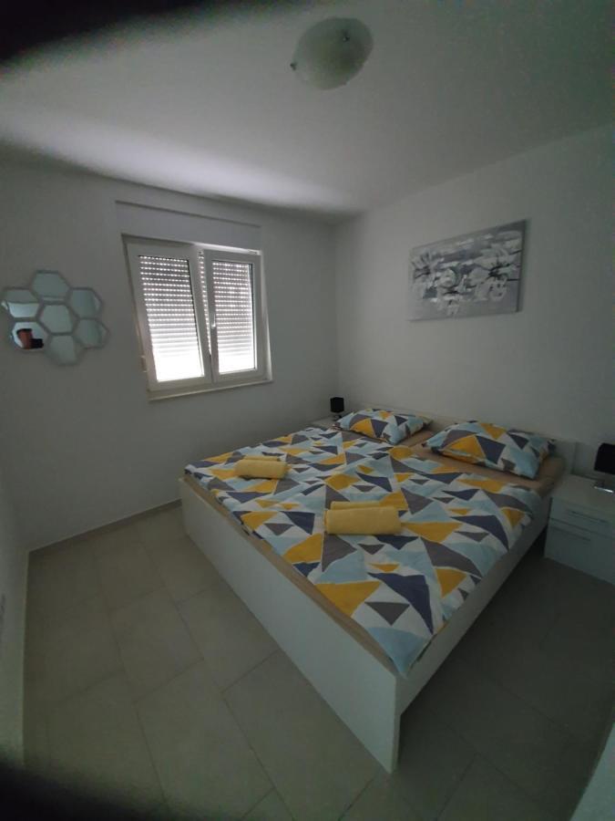 Apartmani Matko Nin Kültér fotó