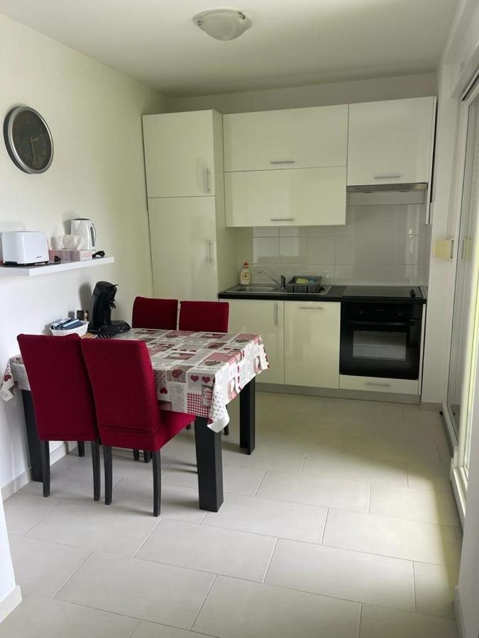 Apartmani Matko Nin Kültér fotó