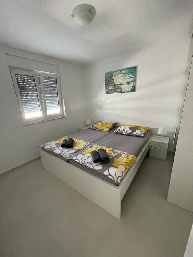 Apartmani Matko Nin Kültér fotó