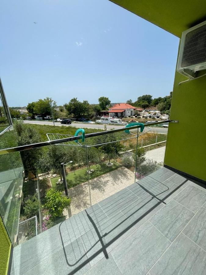 Apartmani Matko Nin Kültér fotó